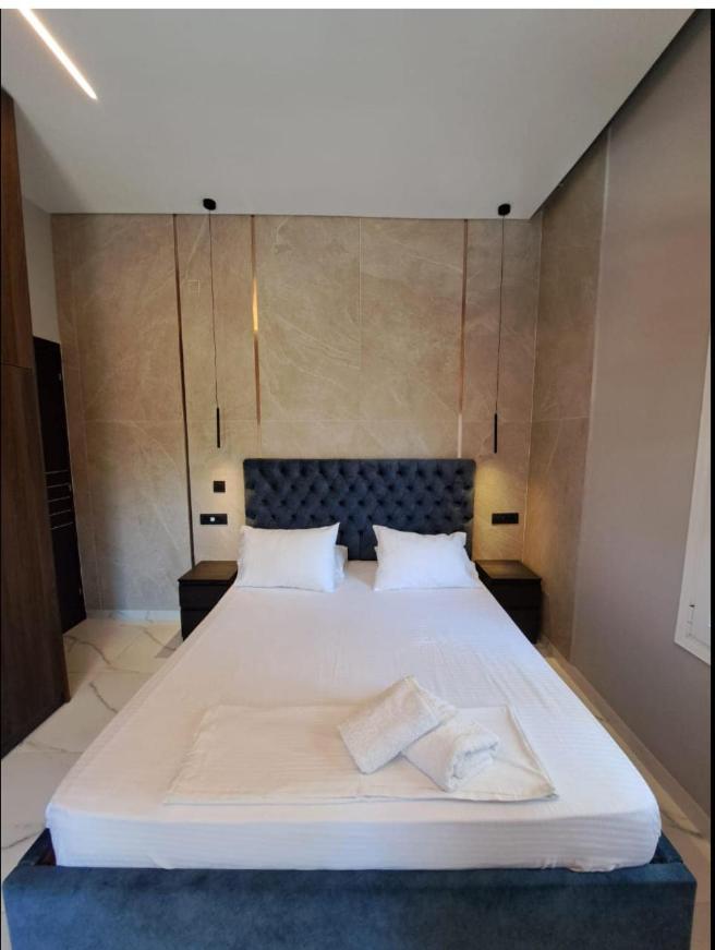 City Center Apartment With Rooftop Swimming Pool Chania  Luaran gambar